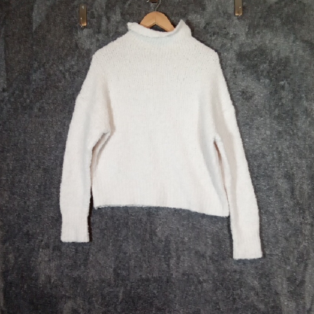 J. Crew Roll Neck Turleneck Sweater In Boucle Yarn White Long Sleeve Sz Small